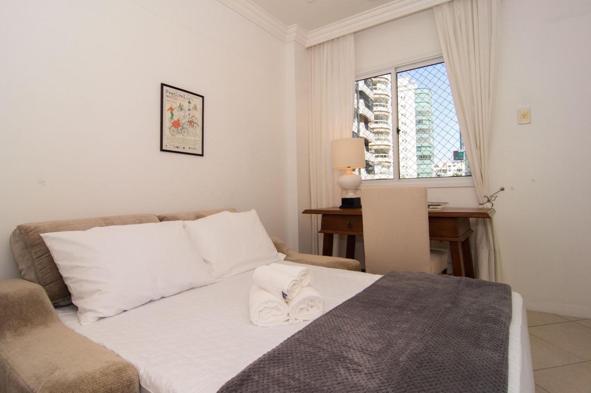Elegancia Classica 100M Da Praia Na Rua 3700 P1397 Balneário Camboriú Exteriör bild
