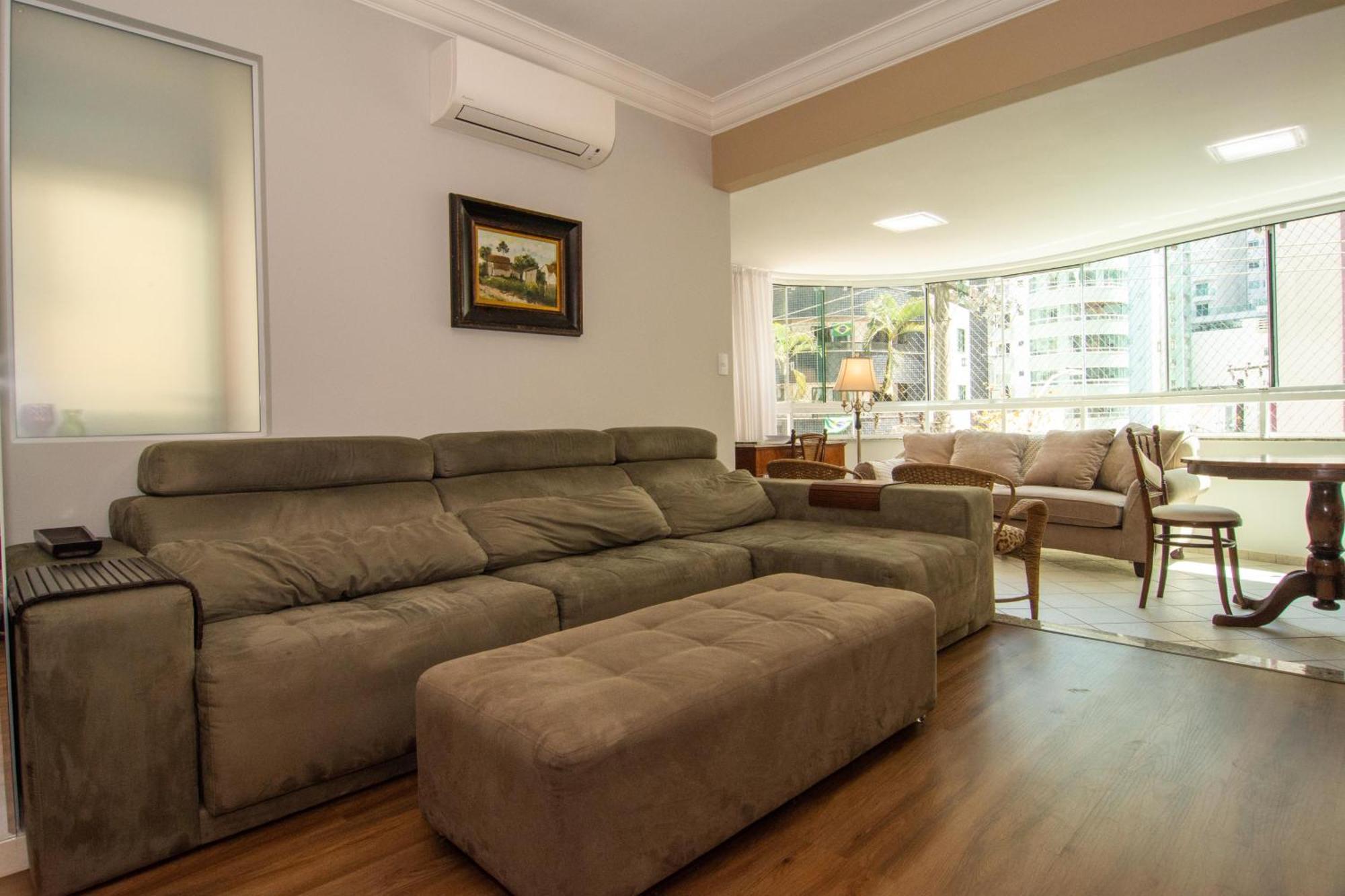 Elegancia Classica 100M Da Praia Na Rua 3700 P1397 Balneário Camboriú Exteriör bild
